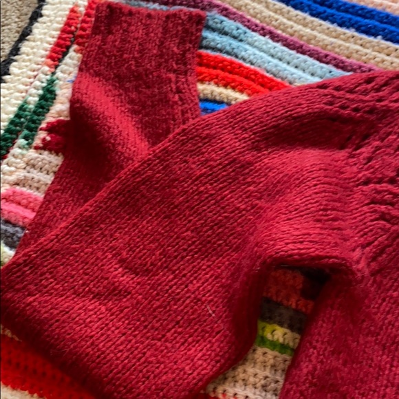 Sweater - Picture 5 of 7